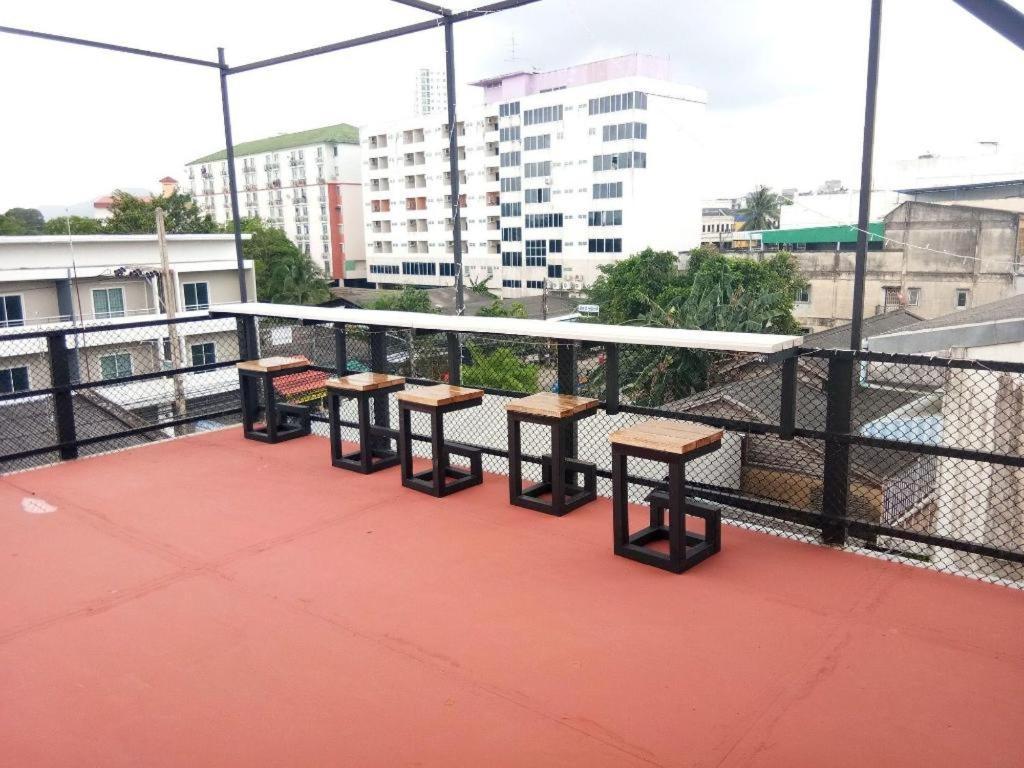 The 25 Hostel Hat Yai Exterior foto